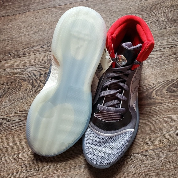 NEW adidas Marquee Boost Avengers - Picture 7 of 8